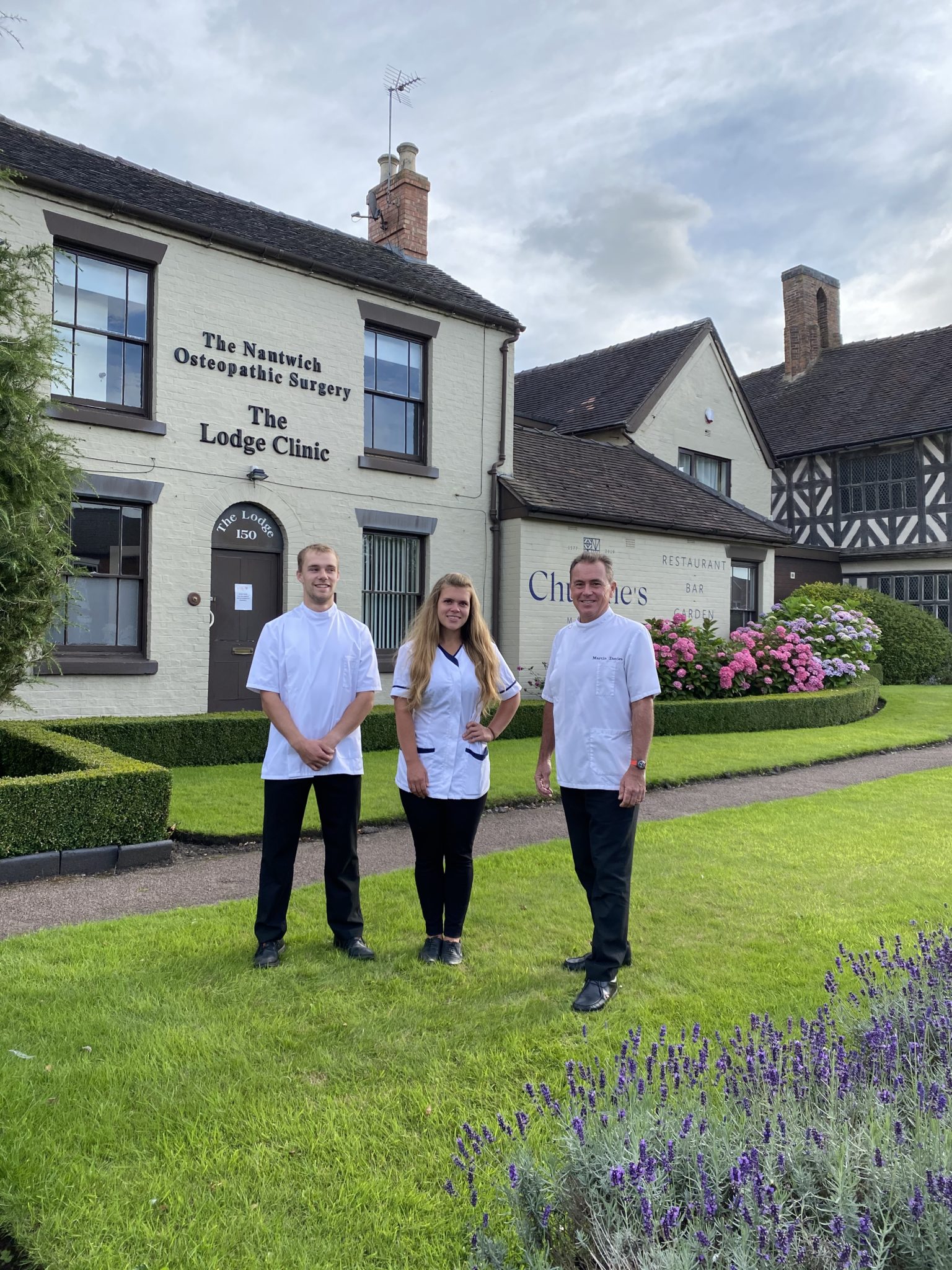 Home Davies Osteopaths